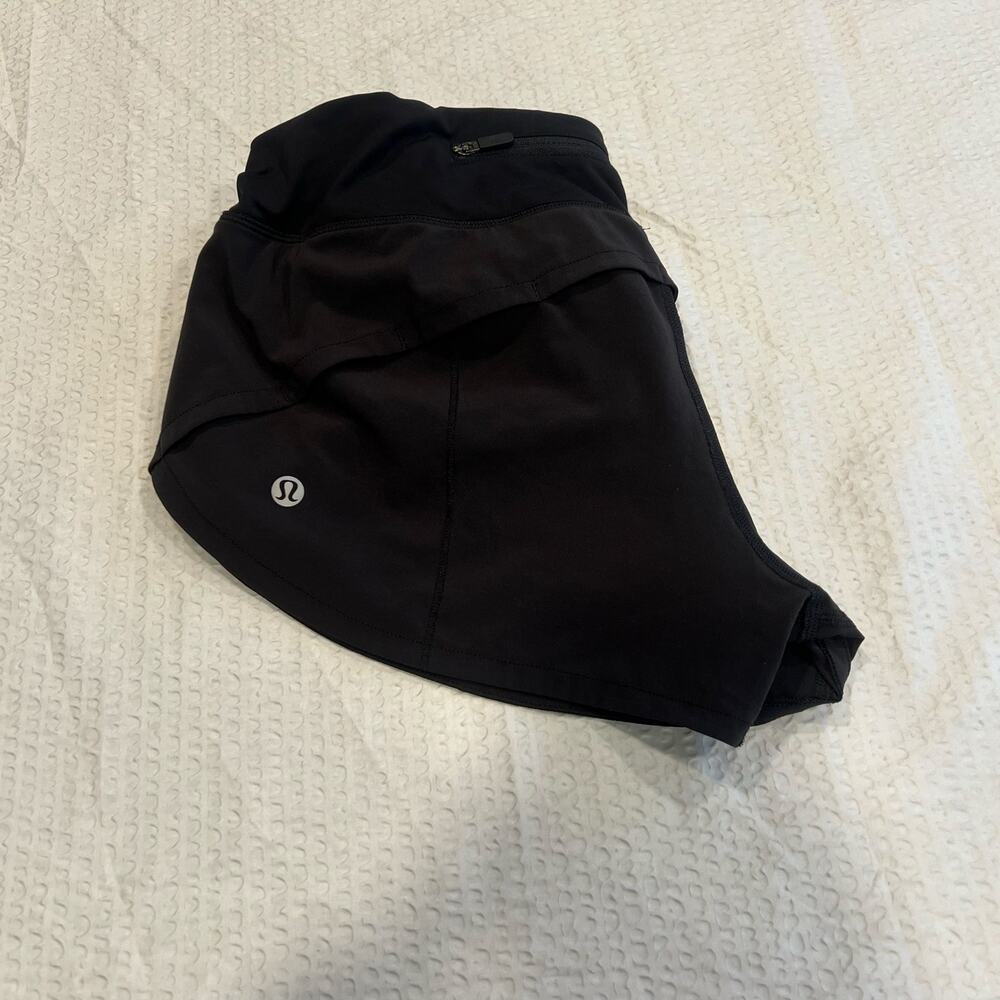 Lululemon speed up shorts in black size 4 women
